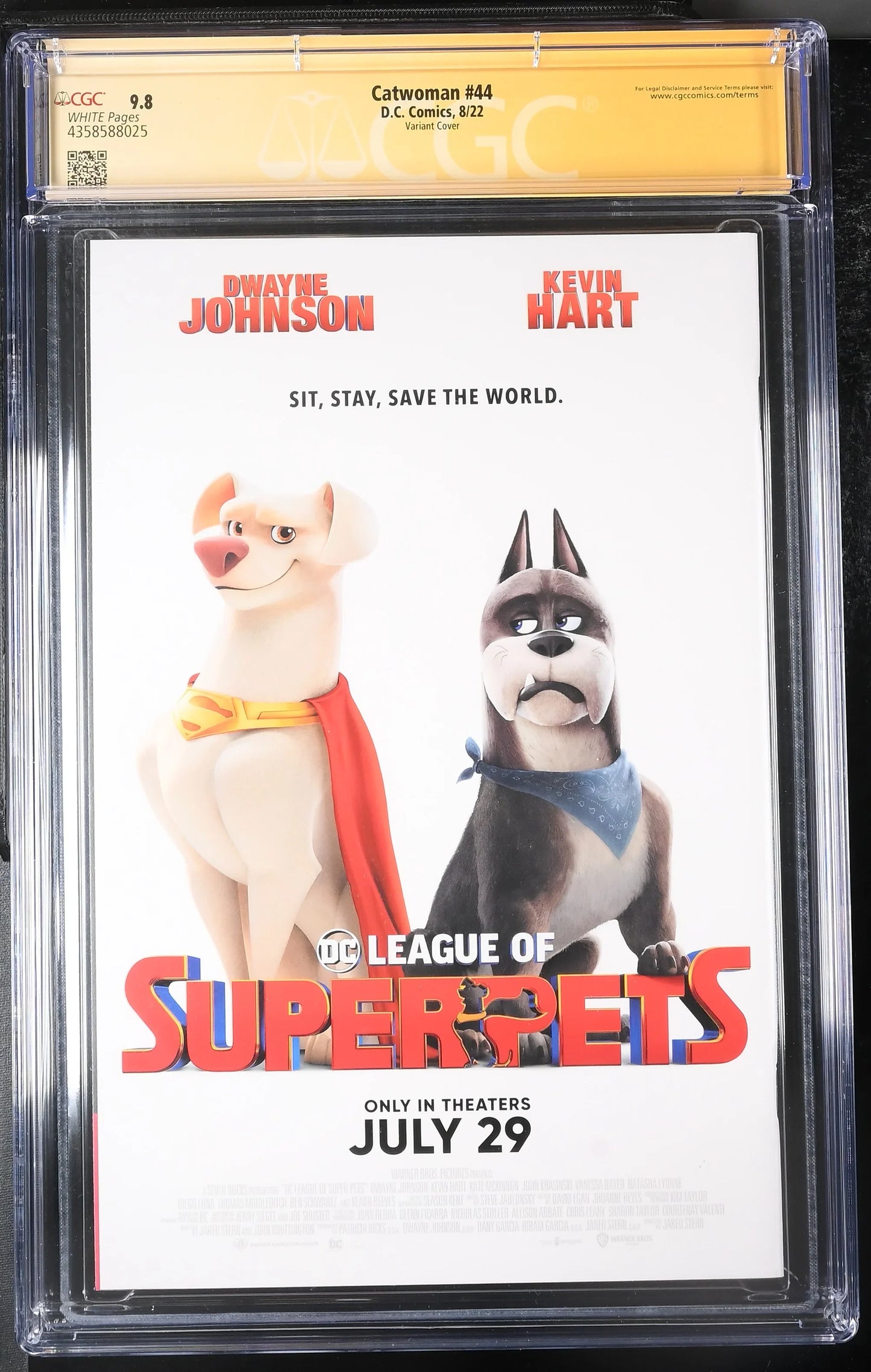Catwoman #44 Jenny Frison Variant Cover CGC Signature Series 9.8